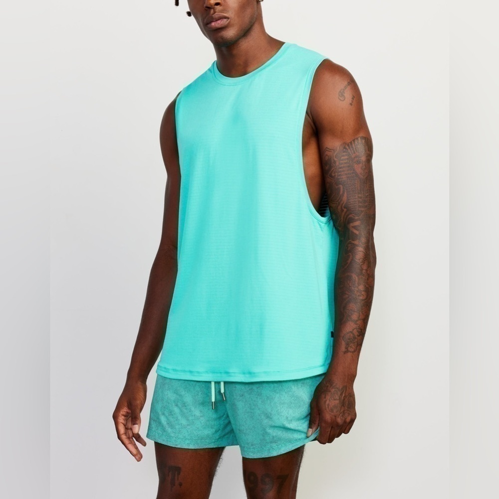 NWT Stori Icon Tech Sleeveless Tank